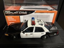 AUTOart 1/18 Ford Crown