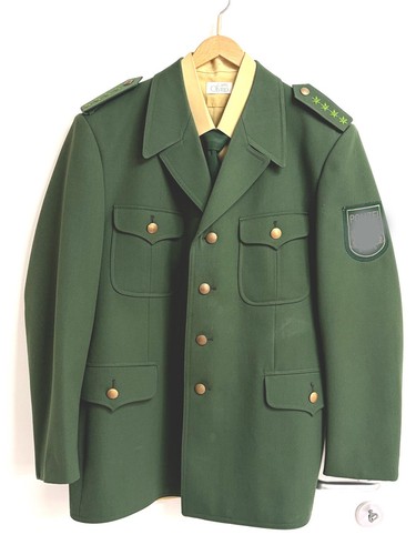 Alte grüne polizei - grüne, uniform