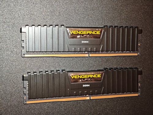 Corsair vengeance lpx 16gb - corsair,