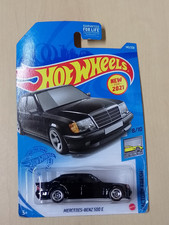 Hot Wheels Mercedes Benz 500E