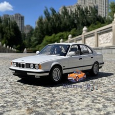 Minichamps 1:18 BMW 535i (E34)