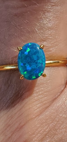 Blauer opal labcreated - blauer, ovaler