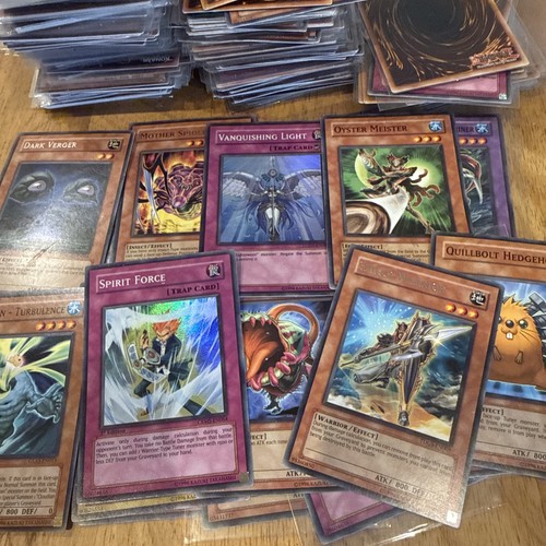 Verschiedene yugioh karten - 50,