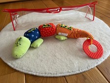 Baby Spielzeug Sigikid Klett-Drache - mit 4 Elementen 47 cm inkl Rassel