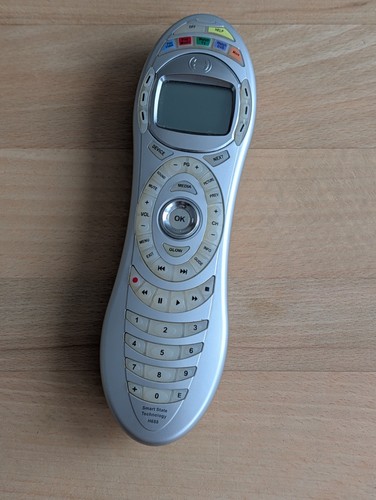 Logitech harmony h688 - logitech,
