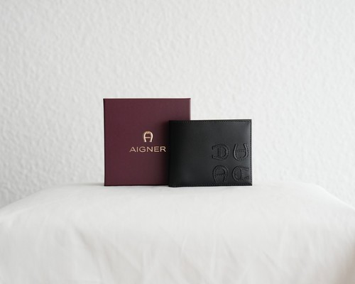 Neue schwarze geldbörse von - schwarze,