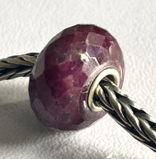 Trollbeads orig. Rubin Edelstein 750er Goldhülse  retired