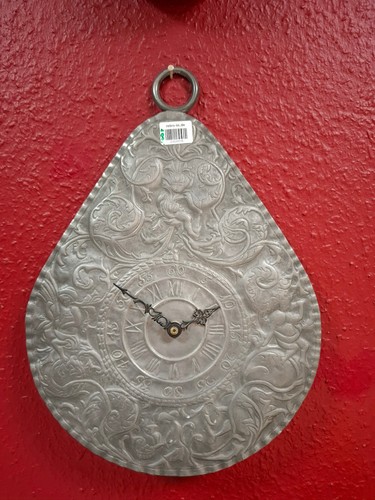 Vintage zinn wanduhr - vintage, zinn-wanduhr