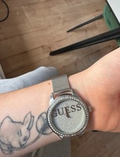 Original GUESS Armbanduhr