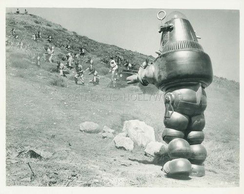Robby the robot - robot,