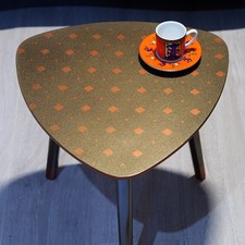 Couchtisch/Blumenhocker in