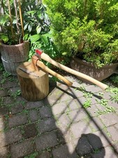 Spaltaxt und ein Altes Beil jeweils mit Holzstiel, gebraucht