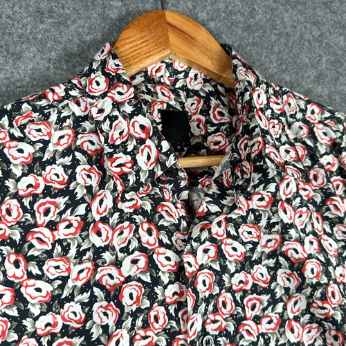 Pretty green black label - green,