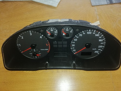 Audi kombiinstrument - a4, /
