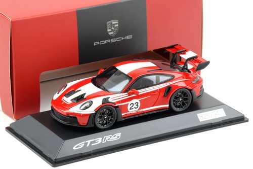 Spark porsche 911 992 gt3 - 1:43,