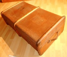 reise übersee koffer alt