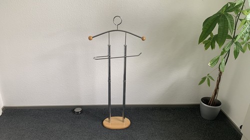 Herrendiener kleiderständer - herrendiener,