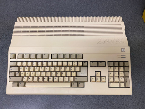 Commodore amiga a500 - commodore,