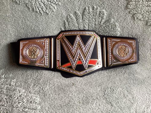 Wwe world heavyweight champion - heavyweight,