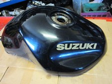 GSF 1200  BANDIT S/N GV75A 1996-00 TANK KRAFTSTOFFBEHÄLTER ohne Dellen innen gut