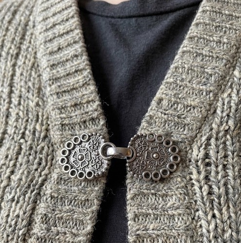 Strickjacke clip metall - strickjacke,