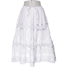 Jolina, Krinoline, Größe