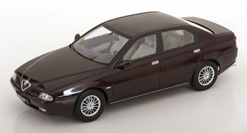 Triple alfa romeo 166 - 1:18,