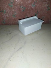 Nostalgie-Zubehör-Truhe-Schlafzimmer-Puppenhaus-Puppenstube-1:12