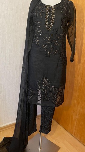 Shalwar kameez - kameez,