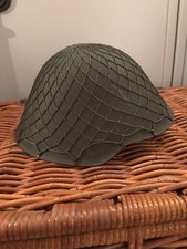 DDR NVA Stahlhelm mit Tarnnetz