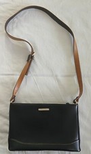 FABIANI Clutch Damen Handtasche schwarz Leder mit Riemen neuwertig 26x17x7 cm