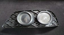 Y11277 Mercedes W204 Tagfahrlicht Nebelscheinwerfer mit Frontblende Vorne Links