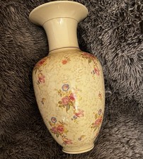 Blumenvase Rosen, Design, Kunst