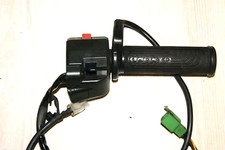 Kawasaki  ZZR600 ZX600D aus Bj.1991    Schaltereinheit rechts mit Gasgriff   