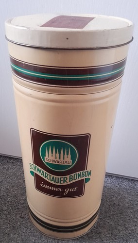 Große alte blechdose - große,