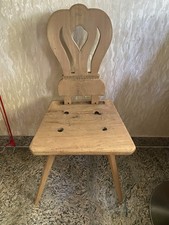 2 alte Bauernstühle, Brettstühle, massiv Holz,zum Fertigstellen! s. Foto