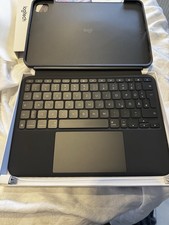 Logitech Combo Touch iPad Pro