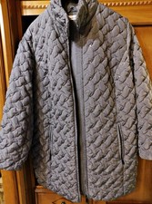 Helena Vera Stepp Winterjacke Gr. 48 mittelgrau glänzend Pailetten superschick