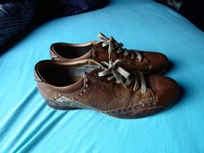 La Martina, Schuhe aus Leder