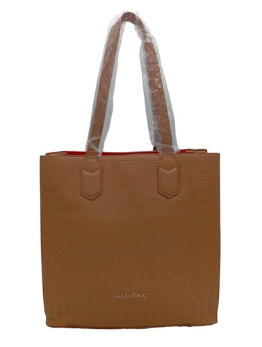 Valentino mario - by,