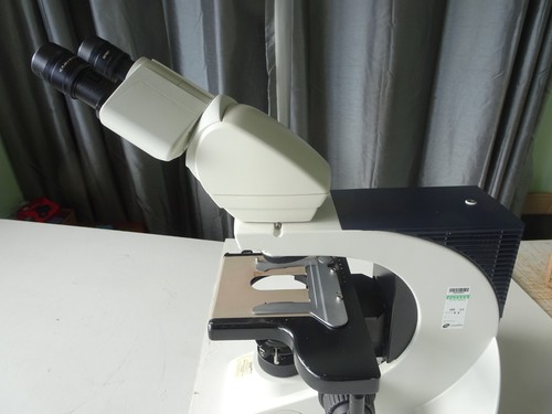 Leica dm2000 tischmikroskop - dm2000.,