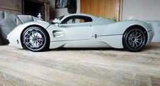 1/8  Pagani Utopia Coupe