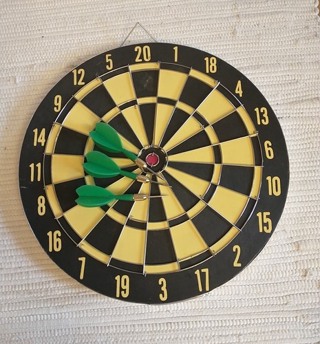Dartspiel doppelseitig mit 3 - mit,