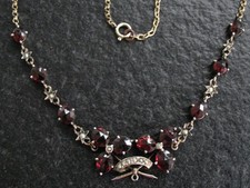 Kette Jugendstil Collier um