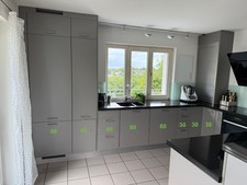 Einbauküchen gebraucht ohne Geräte, schwarz Granit, Türen beige/grau 