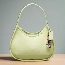 Coach Coachtopia Ergo Shoulder