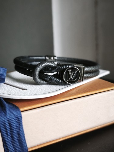 Louis vuitton loop armband - louis, it