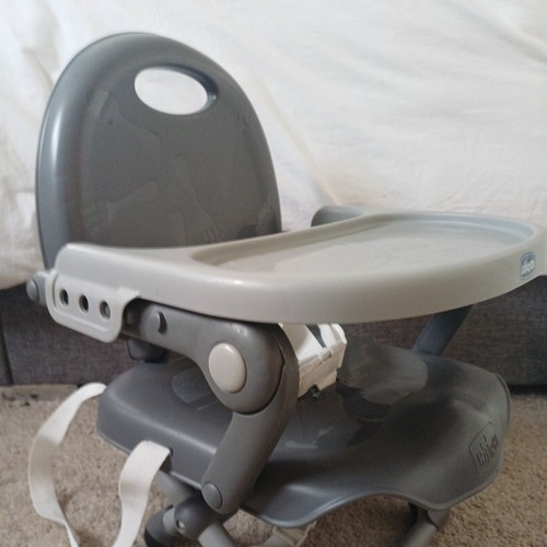 Chicco strap chair - chicco,