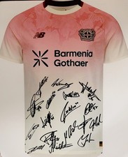 SIGNIERTES GROSSES BAYER 04