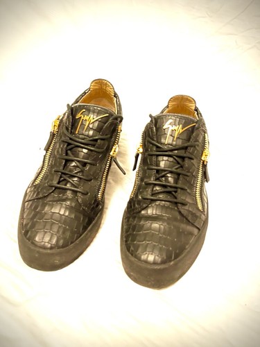 Giuseppe zanotti modell name - giuseppe,